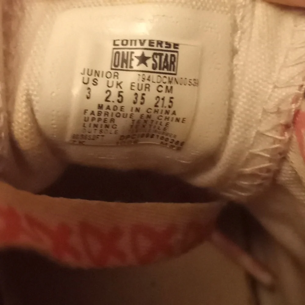 Converse one star